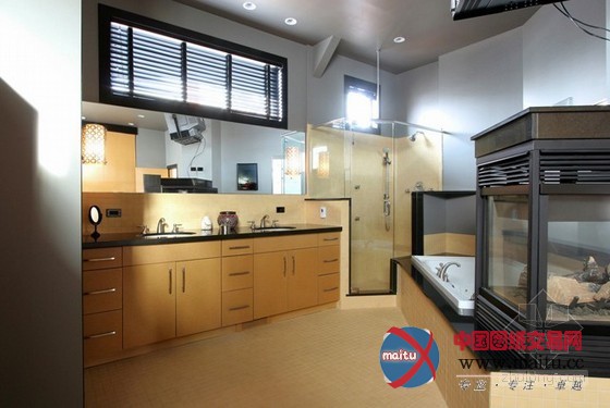 ·?3£?-μ?μ?°×é???ü°èeμ??ò?ó×°ê?éè??