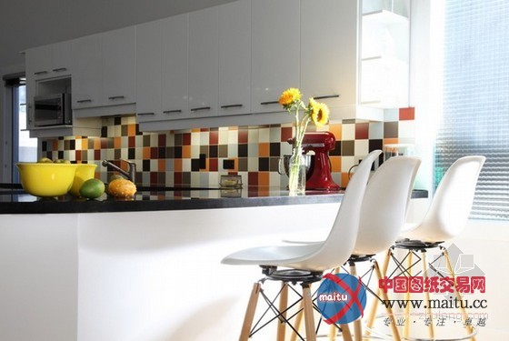 ·?3£?-μ?μ?°×é???ü°èeμ??ò?ó×°ê?éè??