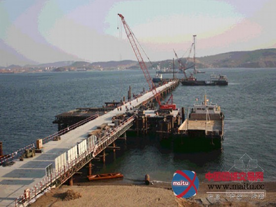 跨海大桥“长山大桥”创国内移动模架施工纪录