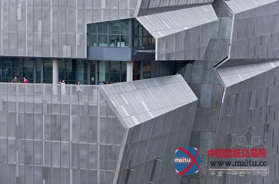 Morphosis设计的美国纽约Cooper广场