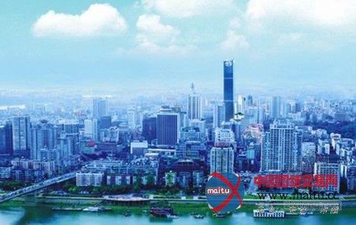 柳州地王大厦主体月底完工 303米成广西第一高楼