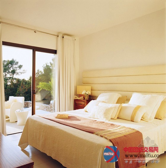 西班牙豪华地中海风格别墅设计 让生活更加惬意舒适