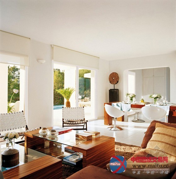 西班牙豪华地中海风格别墅设计 让生活更加惬意舒适