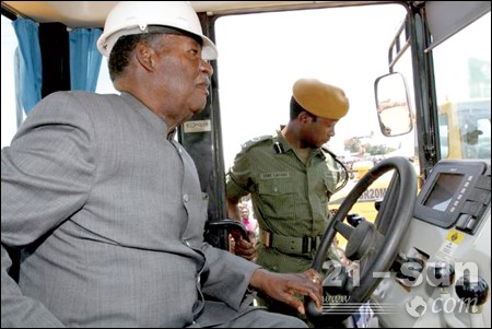 三一平地机助力赞比亚道路建设 赢得各方青睐