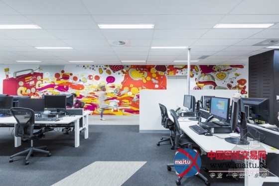 澳大利亚联邦银行办公空间设计 有趣的插画装饰