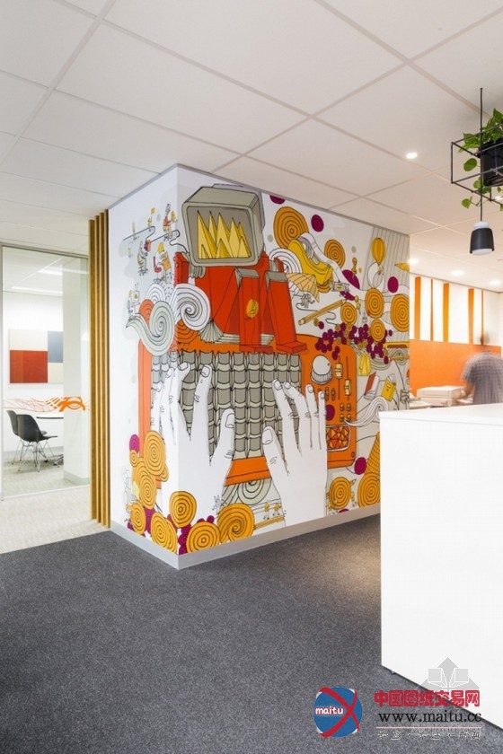 澳大利亚联邦银行办公空间设计 有趣的插画装饰