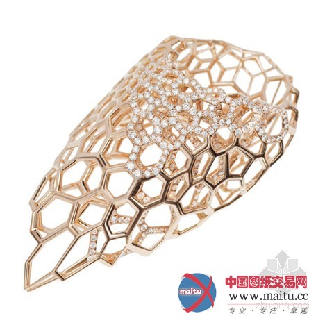 扎哈最新设计:Caspita限量版网状金丝新款戒指
