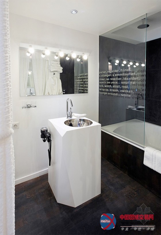 现代动感的法国波尔多Seekoo酒店设计