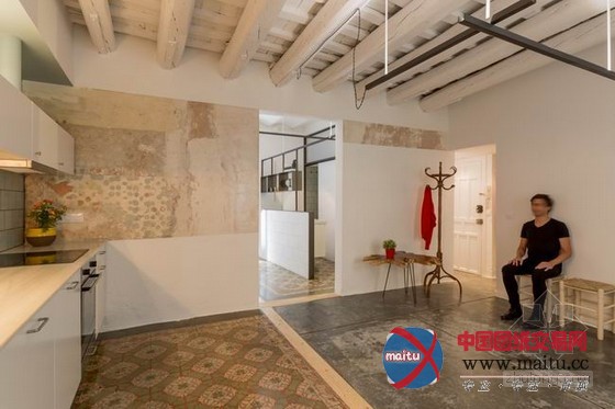 简约舒适!巴塞罗那废弃住宅大改造