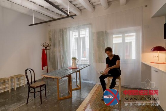 简约舒适!巴塞罗那废弃住宅大改造