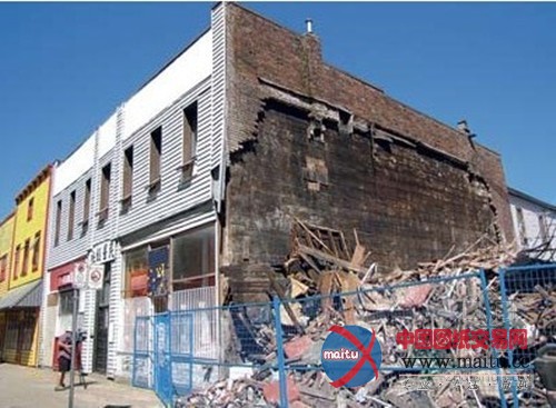 温哥华百年历史建筑物被列“危楼”将被拆