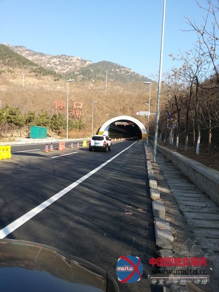 青岛仰口隧道通车仅7年 斥资1.6亿元大修遭质疑