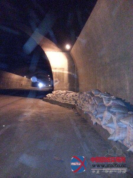 青岛仰口隧道通车仅7年 斥资1.6亿元大修遭质疑