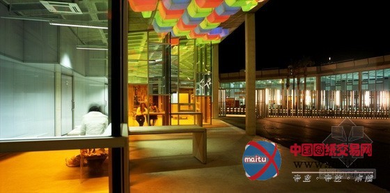 西班牙穆尔西亚公共图书馆和阅读公园