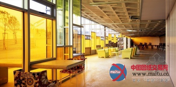 西班牙穆尔西亚公共图书馆和阅读公园