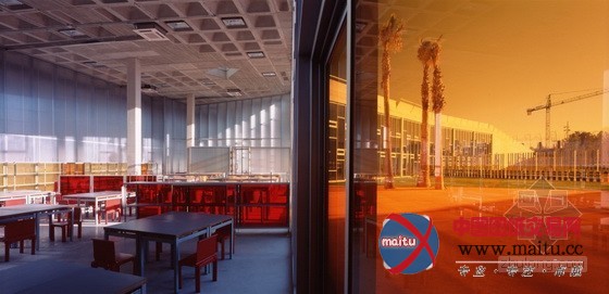 西班牙穆尔西亚公共图书馆和阅读公园