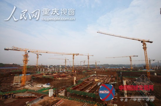 重庆机场东航站区和第三跑道预计2015年底竣工