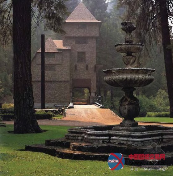 Julia Morgan被授予2013年美国建筑师学会金奖