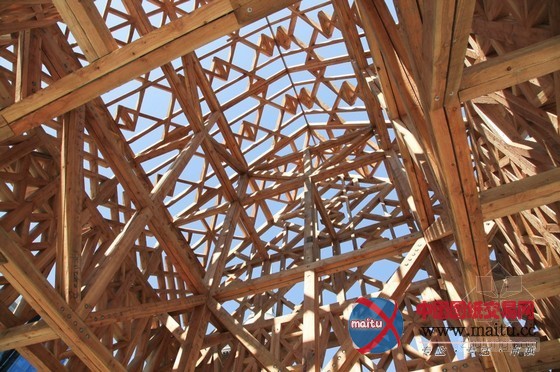 Studio Weaves设计英国Paleys upon Pilers