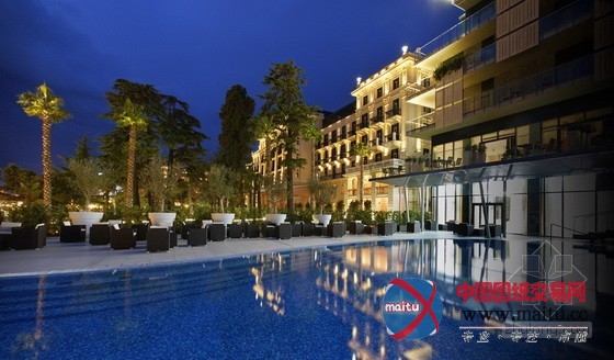 地中海式花园:斯洛文尼亚凯宾斯基皇宫酒店