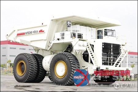 北方重汽电动轮矿用自卸车助装备制造发展