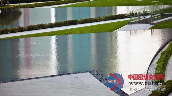 SWA设计的迪拜哈利法塔摩天大楼公园