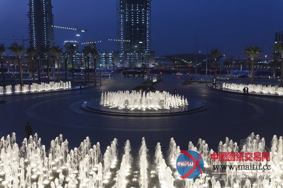 SWA设计的迪拜哈利法塔摩天大楼公园