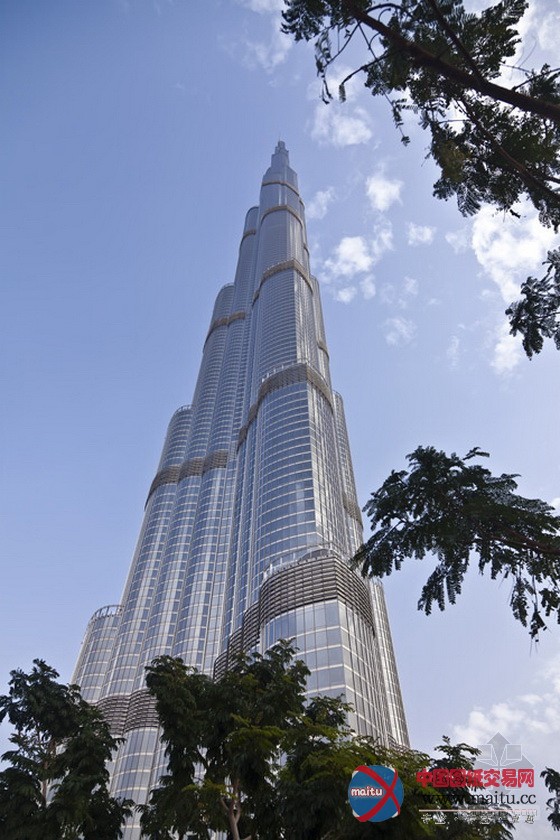 SWA设计的迪拜哈利法塔摩天大楼公园