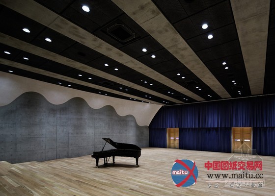 k/o设计日本音乐大学银色圆顶建筑