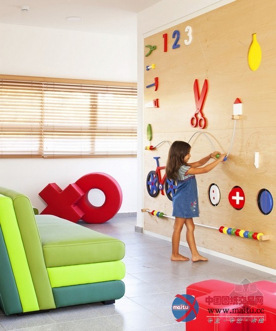 独特组合!以色列幼儿园装修设计