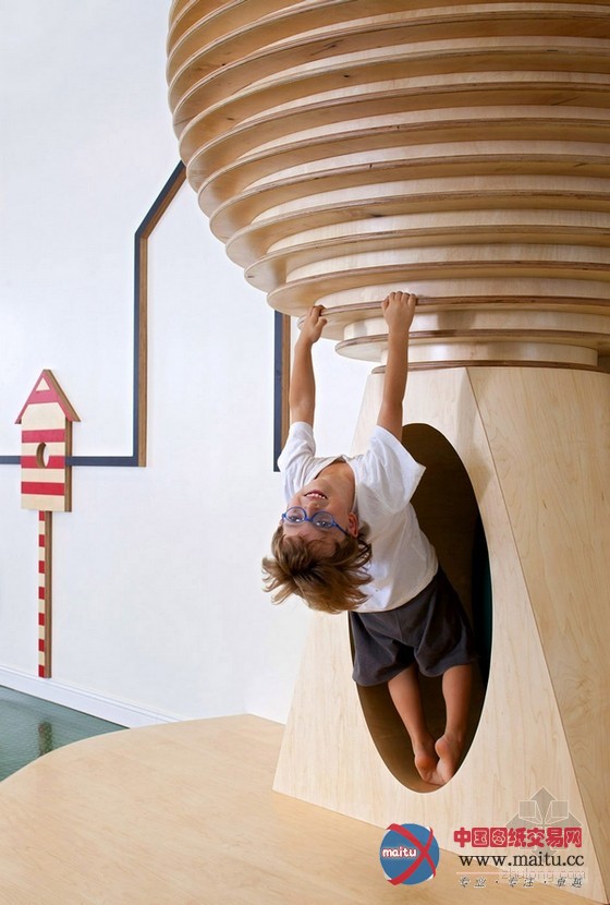 独特组合!以色列幼儿园装修设计