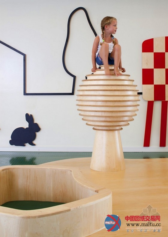 独特组合!以色列幼儿园装修设计