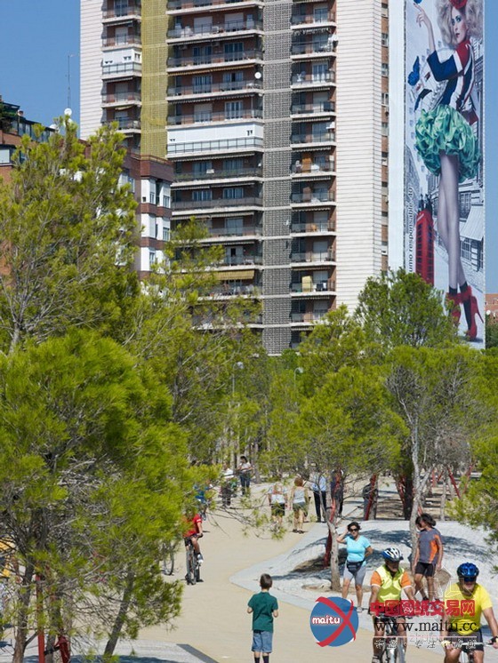 马德里RIO景不雅