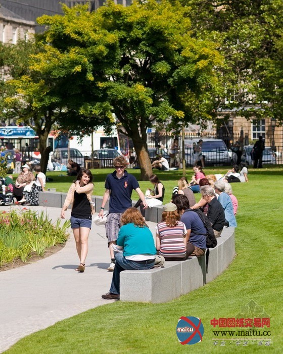 Gillespies公司设计的圣安德鲁广场