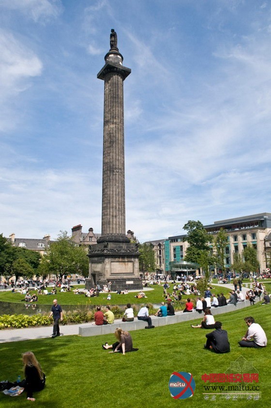 Gillespies公司设计的圣安德鲁广场