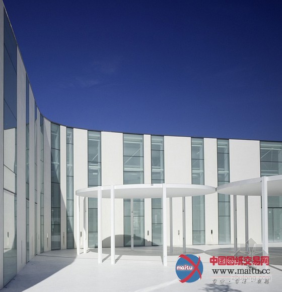 Ramon Esteve设计的西班牙Myrtus会议中心