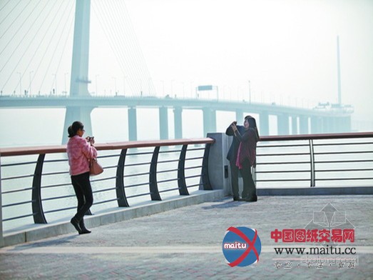 深圳湾观海栈桥“开门迎客” 曾深陷千万元烂尾丑闻