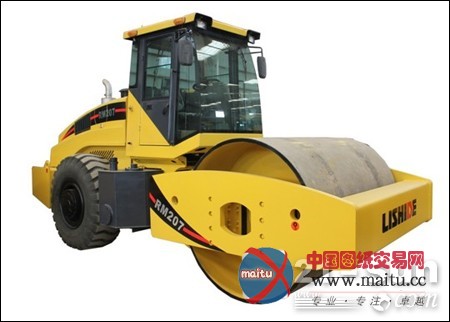 力士德公司两款升级型压路机产品正式上市
