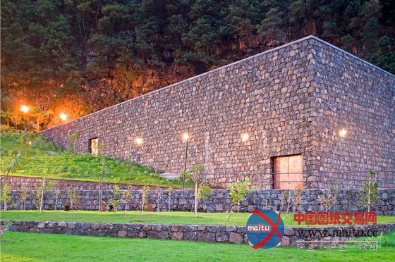 “水火交融”的圣文森特公园