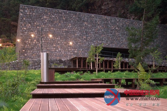 “水火交融”的圣文森特公园