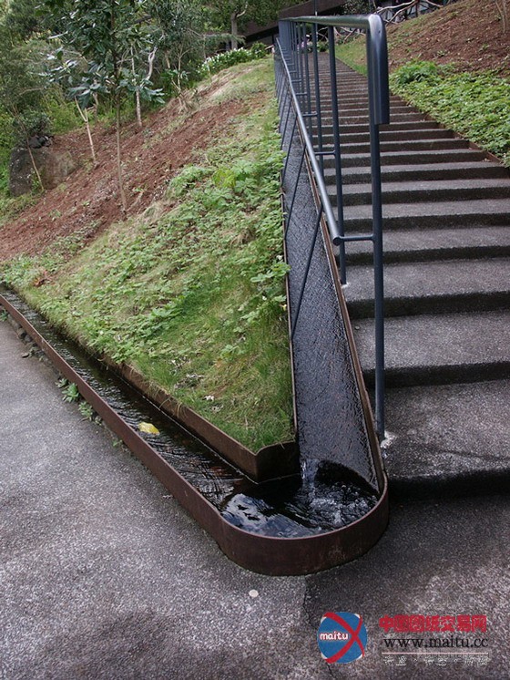 “水火交融”的圣文森特公园