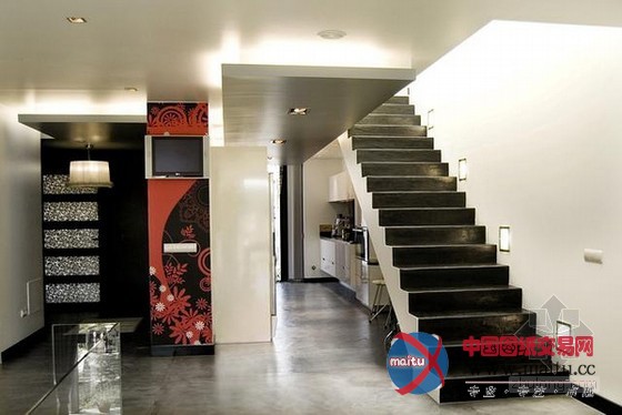 特色设计 西班牙Chiaroscuro黑白住宅