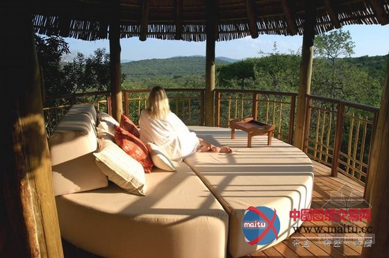 南非泰达私人野生动物保护区酒店设计 自然完美融合