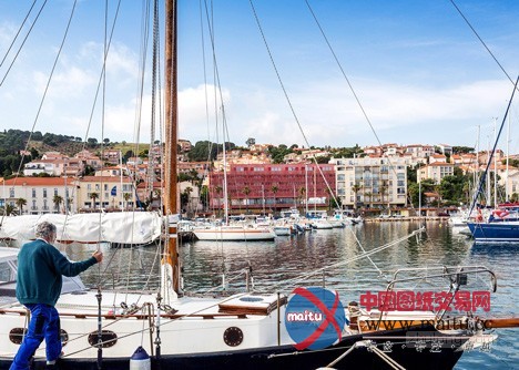 Atelier Fernandez & Serres设计的西班牙学生住宅项目方案