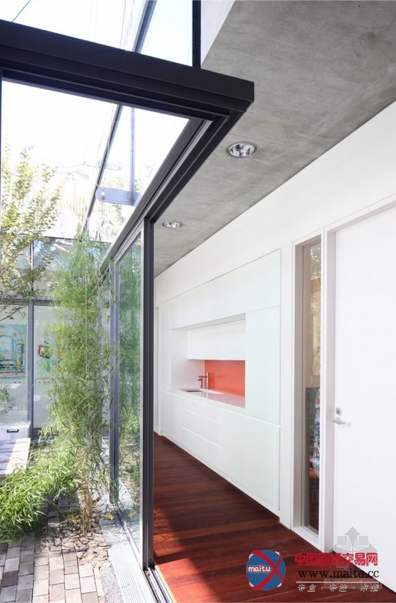 Collins &Turner设计的悉尼滑铁卢青年中心