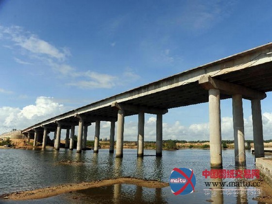 琼海潭门大桥10年施工终通车