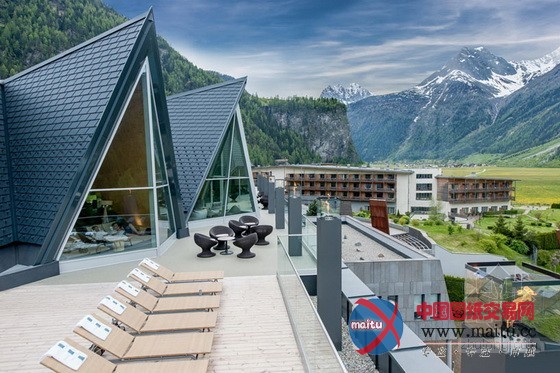 奥地利山区水穹顶温泉度假村