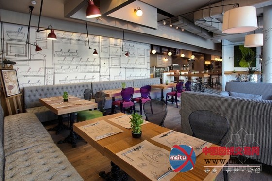 阿拉木图Altyn-Alma面条店 软装颇具特色