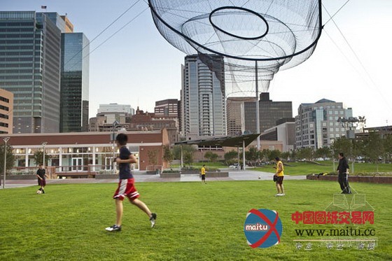 凤凰城的城市空间花圃