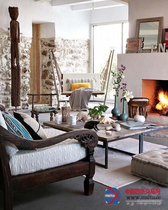 疯狂原始部落上演居家版“美女与野兽”